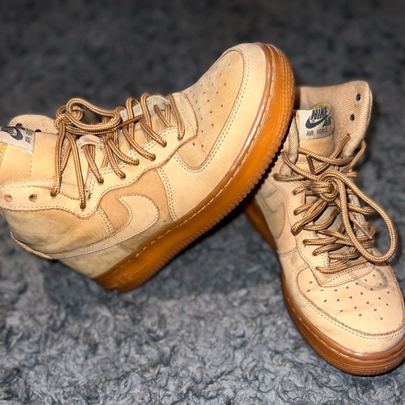 2015 Nike Air Force 1 high 07wb flax size 4.5 y - Picture 3 of 3